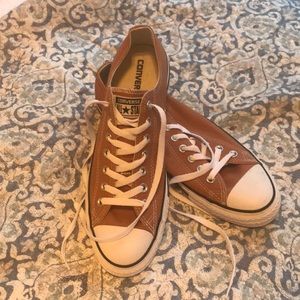New 10.5 converse canvas sneakers